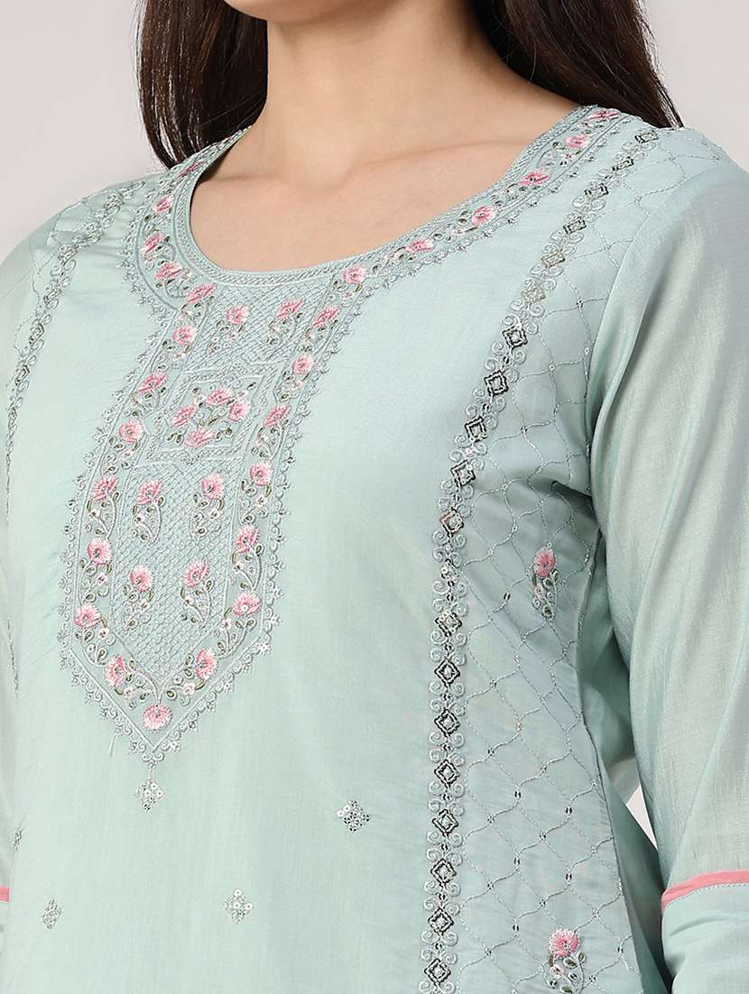 green cotton suit  set - 22449455 -  Standard Image - 1