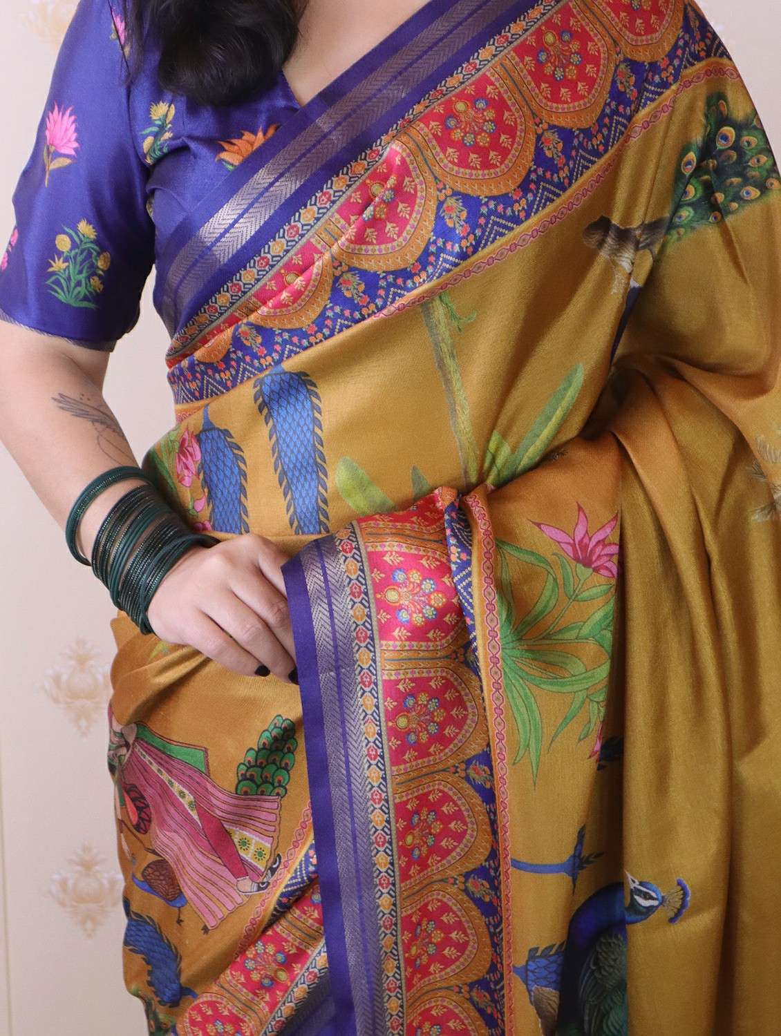 women printed saree with blouse - 22449688 -  Standard Image - 1