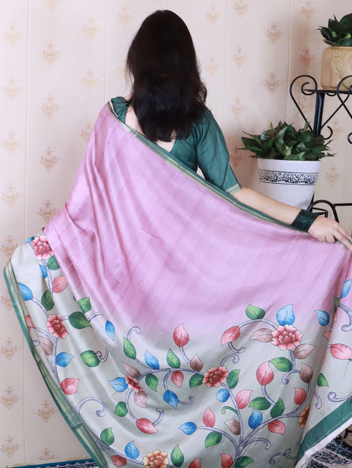 women kalamkari printed saree with blouse - 22449711 -  Standard Image - 4