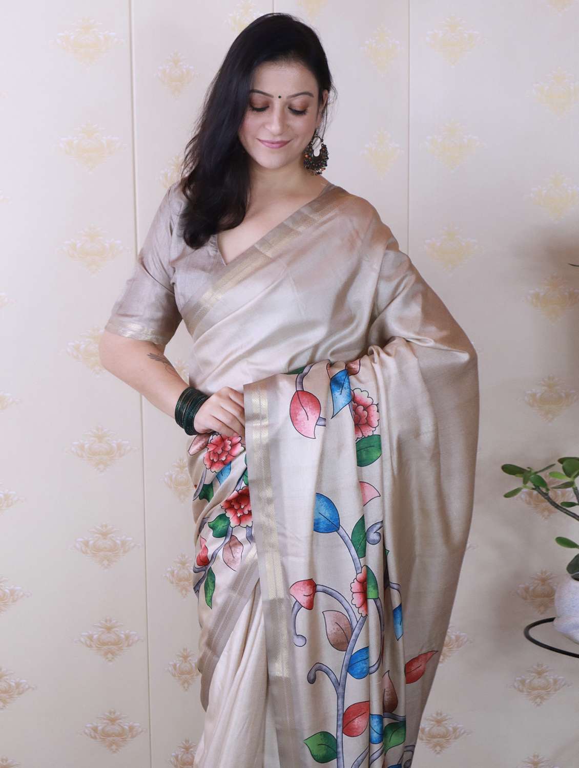 women kalamkari printed saree with blouse - 22449712 -  Standard Image - 1