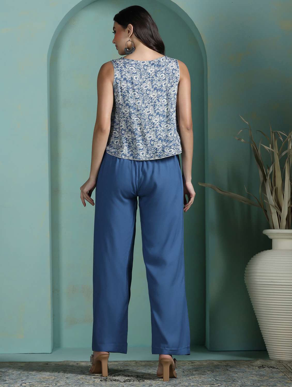 women blue kurta pant set - 22449880 -  Standard Image - 4