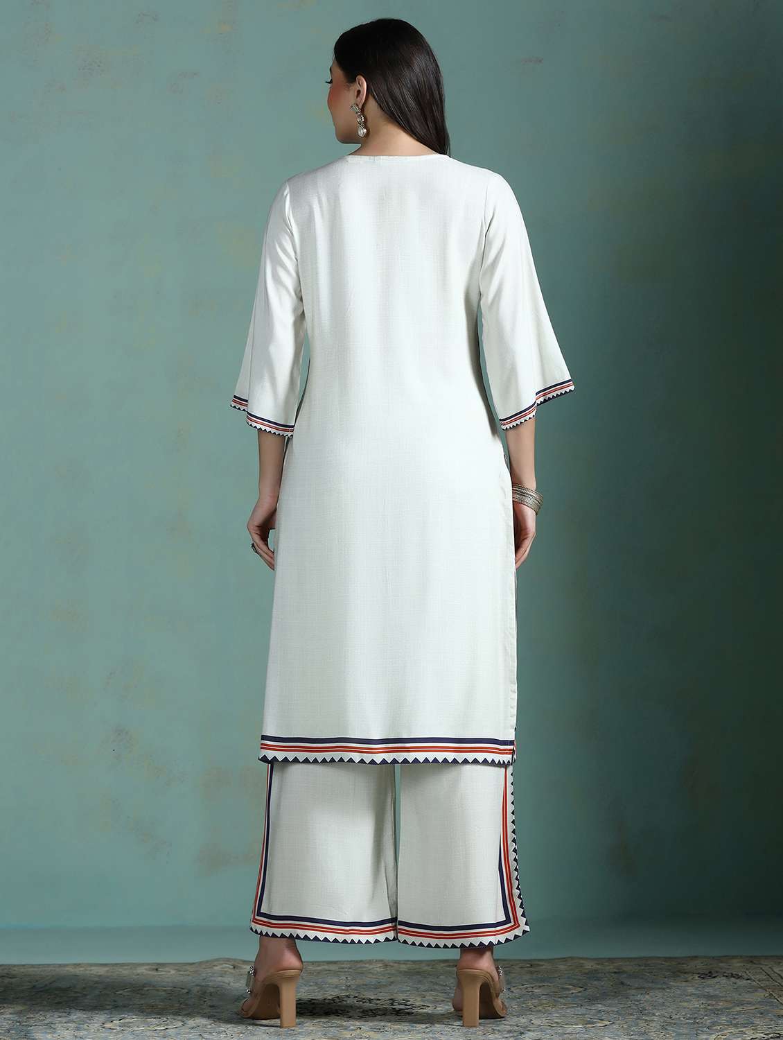 women cream kurta pant set - 22449883 -  Standard Image - 4