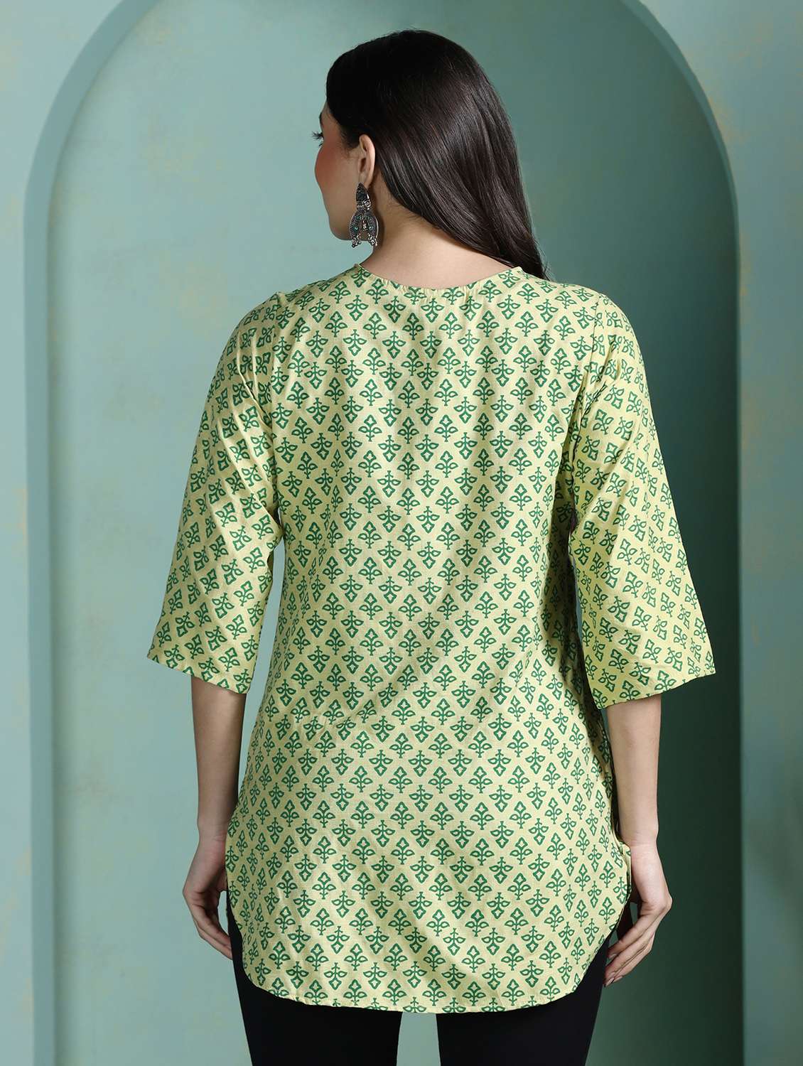 women green viscose regular tunic - 22449890 -  Standard Image - 4