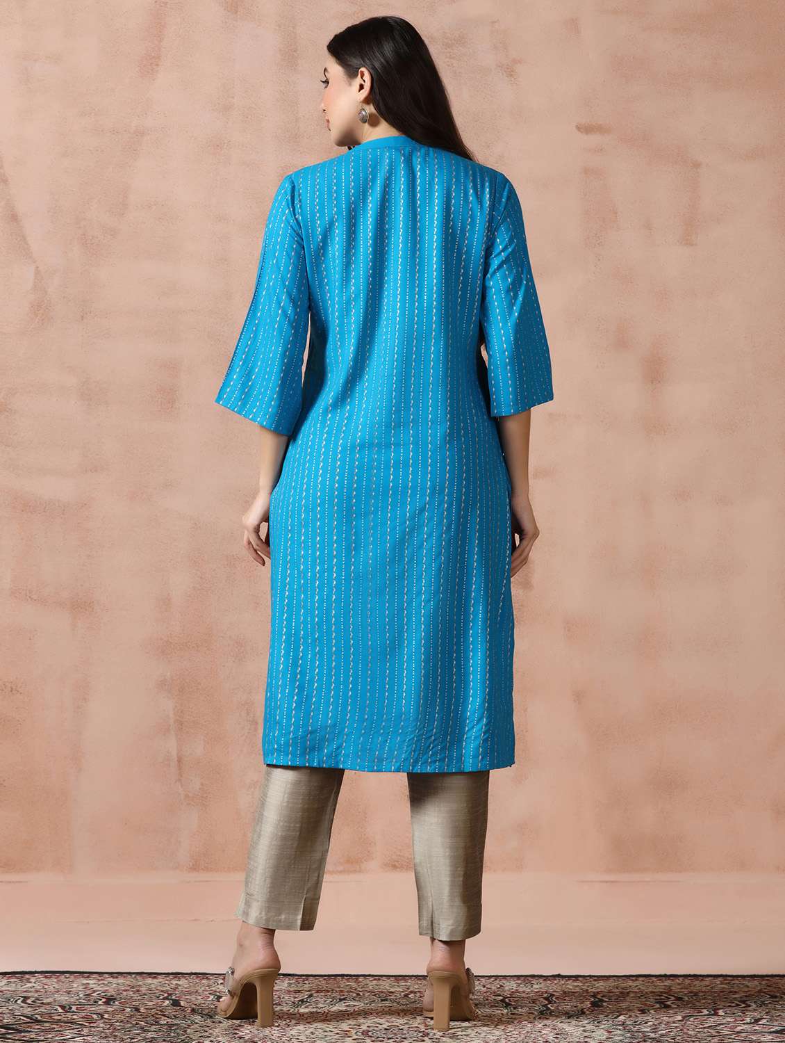  women blue rayon straight kurta - 22449908 -  Standard Image - 4