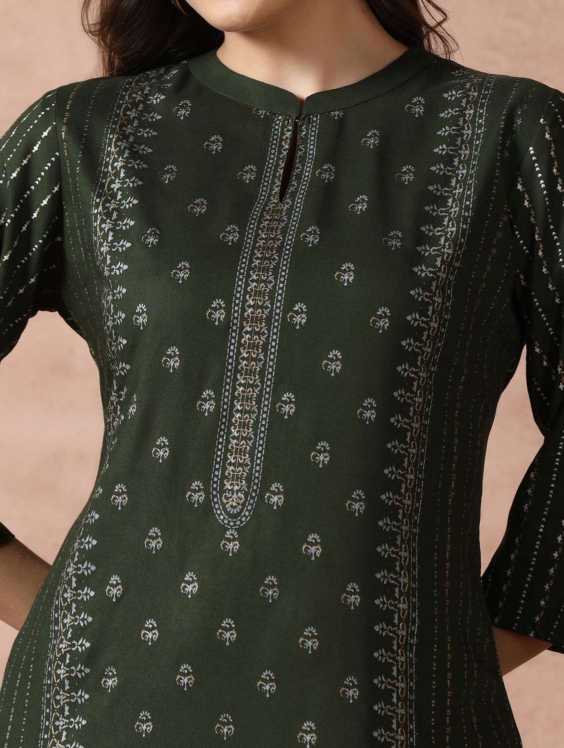  women green rayon straight kurta - 22449911 -  Standard Image - 1