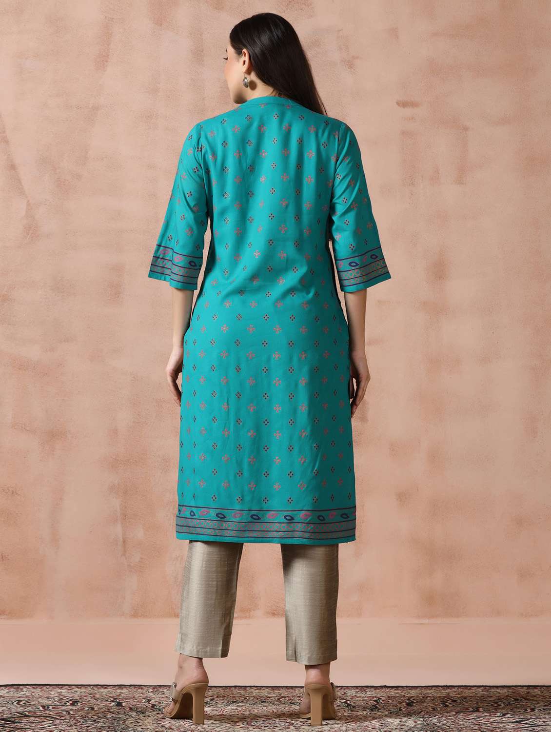  women blue rayon straight kurta - 22449914 -  Standard Image - 4