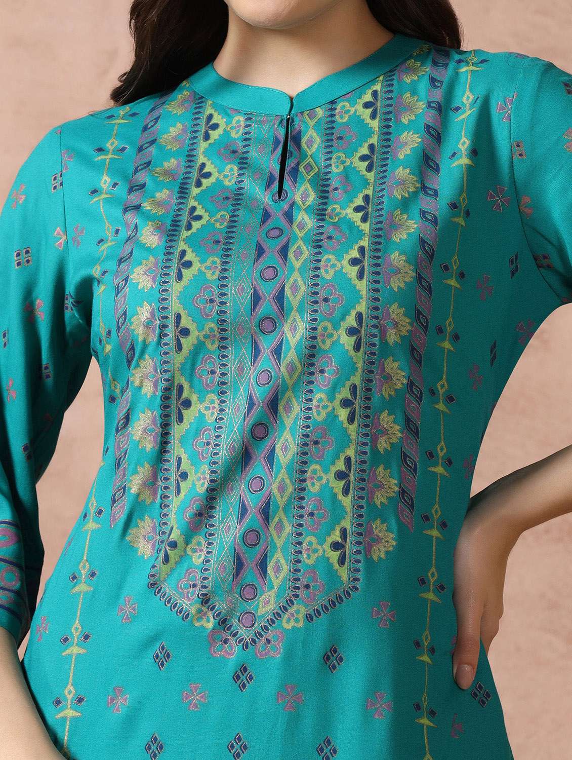  women blue rayon straight kurta - 22449914 -  Standard Image - 6