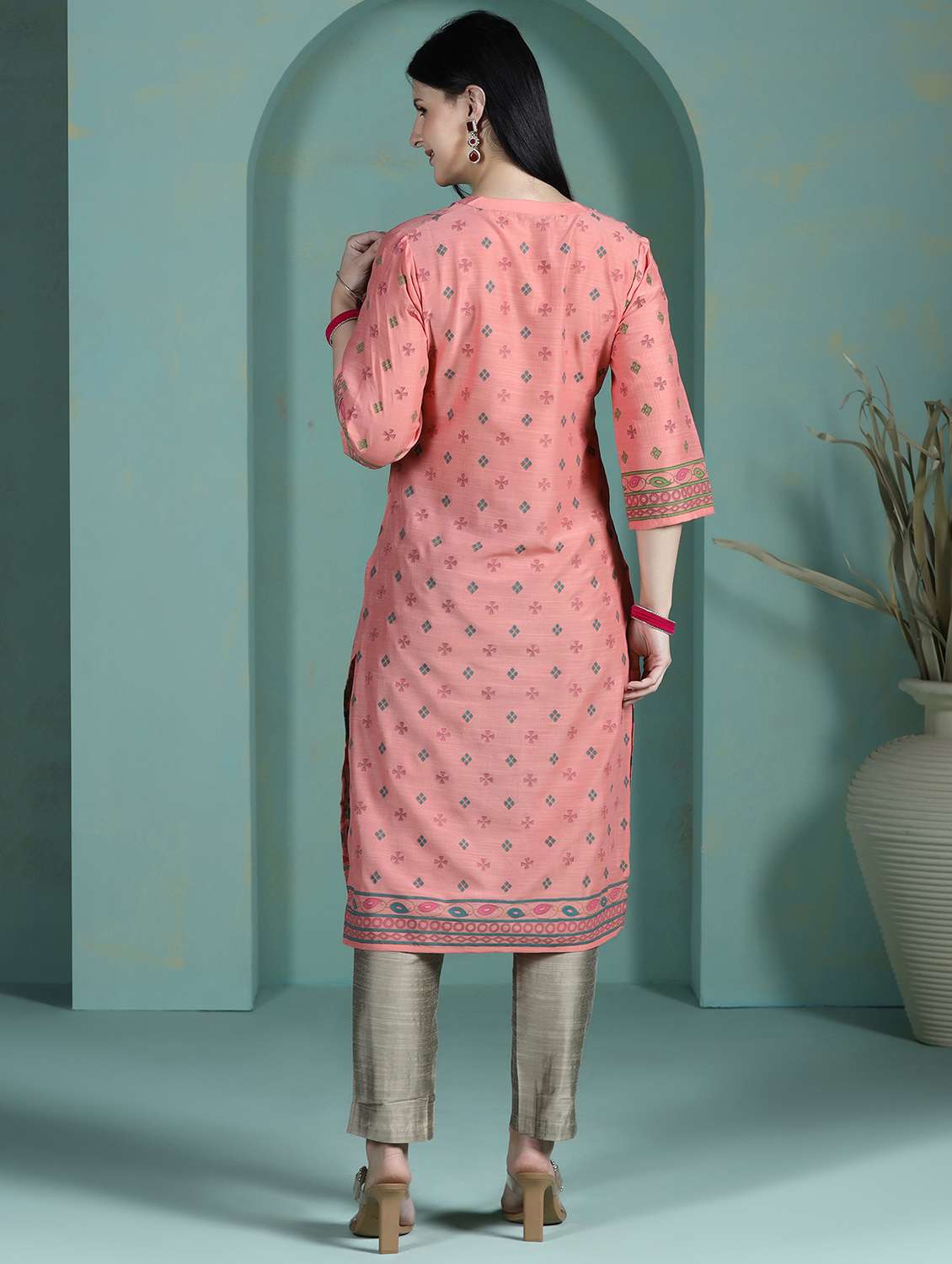  women peach rayon straight kurta - 22449915 -  Standard Image - 4