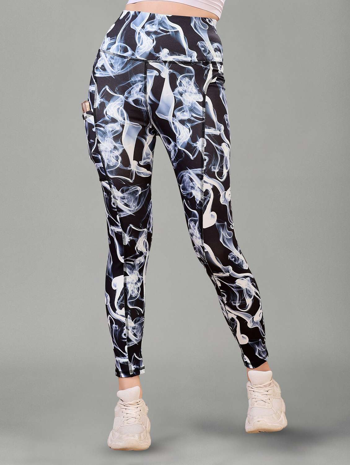 women printed mid rise yoga pants