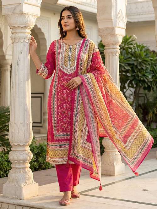Women Pink Self Design  Kurta Salwar Set