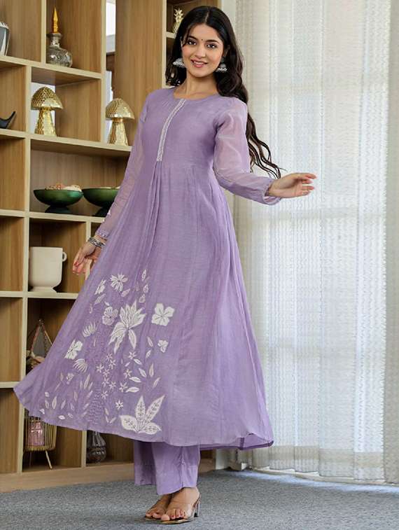 women lavender self design  kurta pant set - 22451847 -  Standard Image - 4