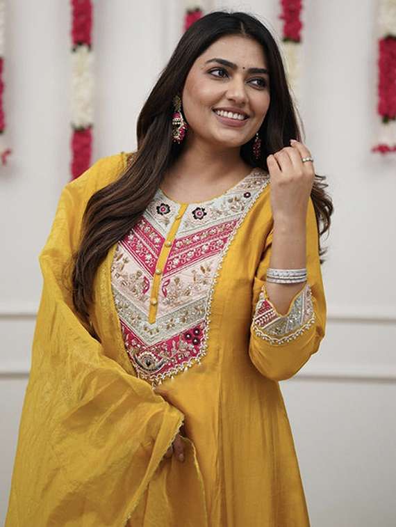 women solid with work three quarter sleeve kurta pant with dupatta set - 22451859 -  Standard Image - 1
