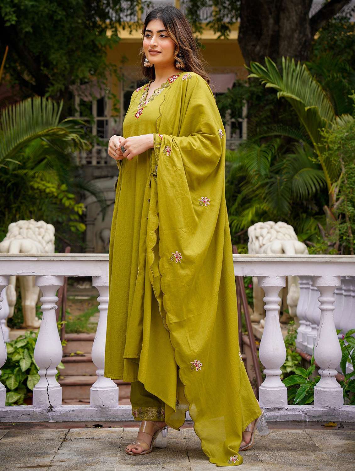 women olive kurta pant set - 22451866 -  Standard Image - 6