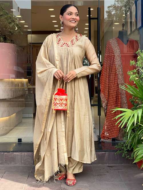 Women Beige Self Design Kurta Pant Set