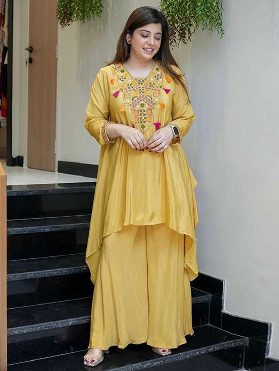 women yellow self design  kurta palazzo set set - 22451906 -  Standard Image - 1