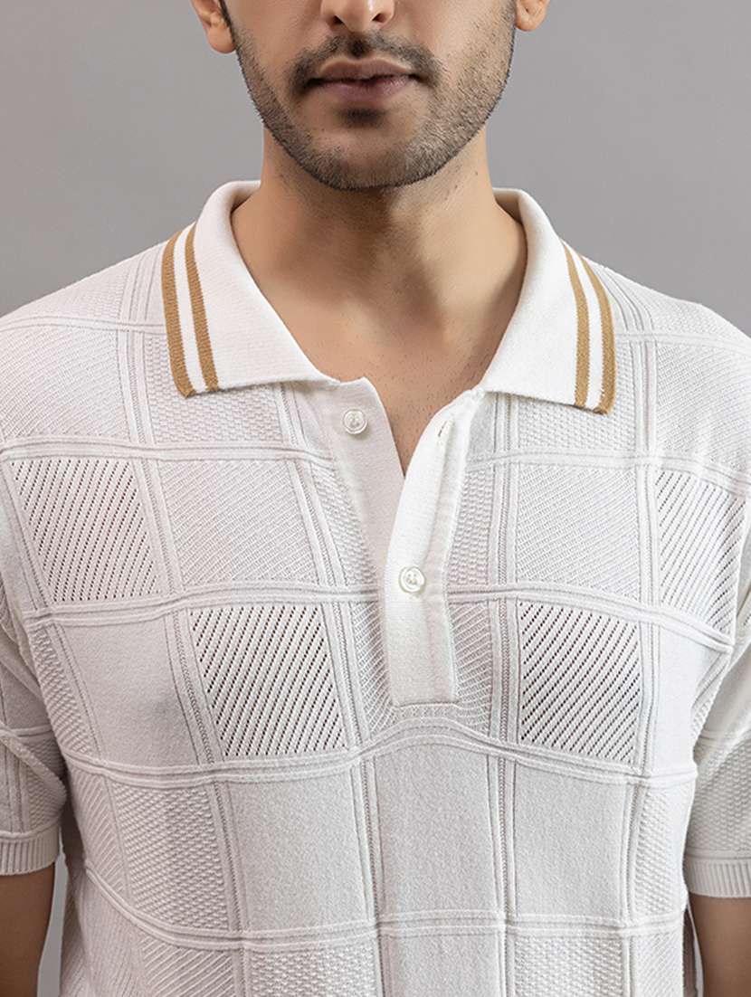 men white cotton plain t-shirt - 22451982 -  Standard Image - 1