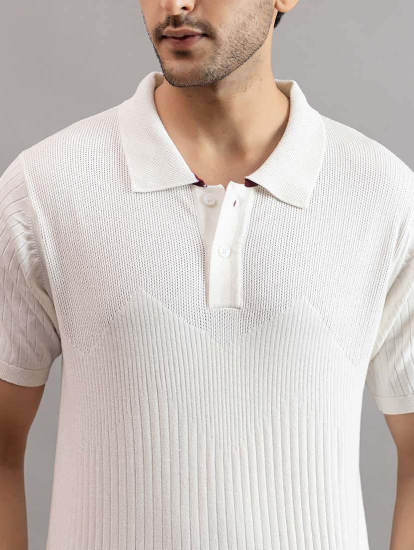 men off white cotton plain t-shirt - 22451985 -  Standard Image - 1