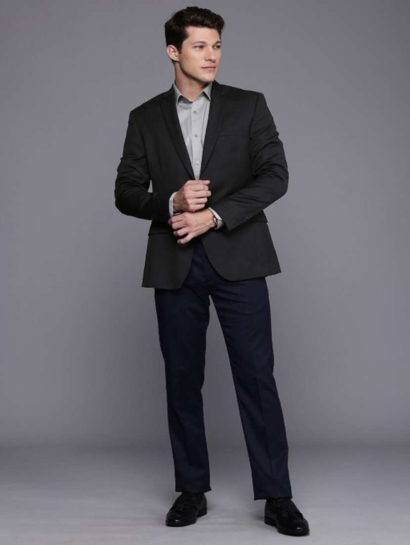 men solid lapel collar single breasted blazer - 22451995 -  Standard Image - 4