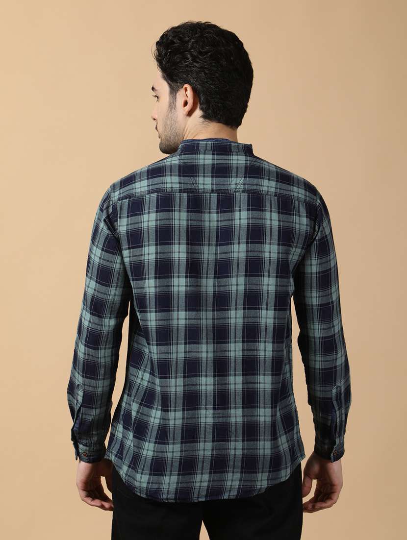 men checkered mandarin neck short kurta - 22452032 -  Standard Image - 4