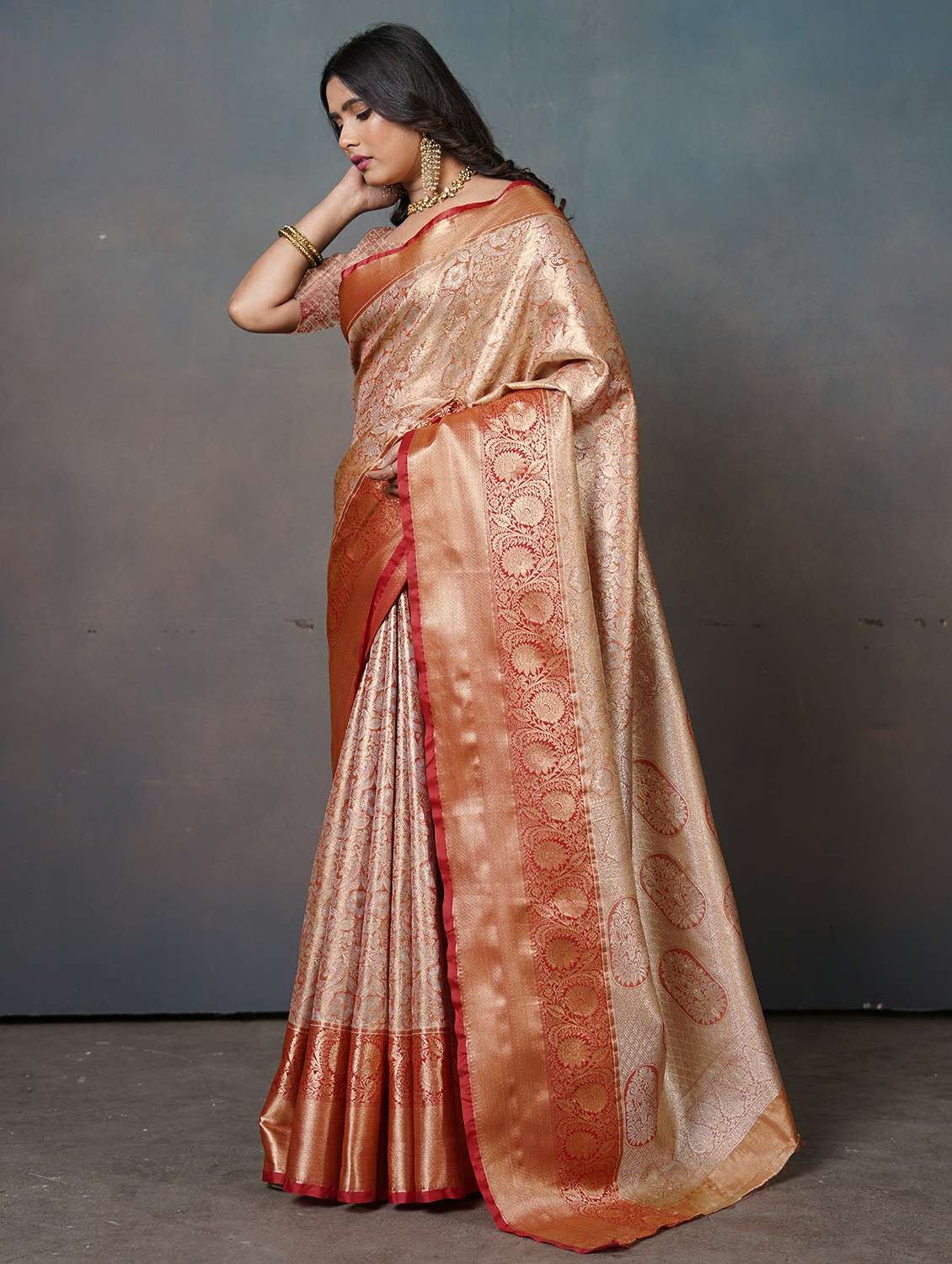 women self design kanjivaram saree with blouse - 22452309 -  Standard Image - 4