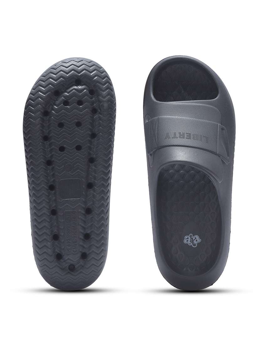 men solid slip on slider - 22452339 -  Standard Image - 4