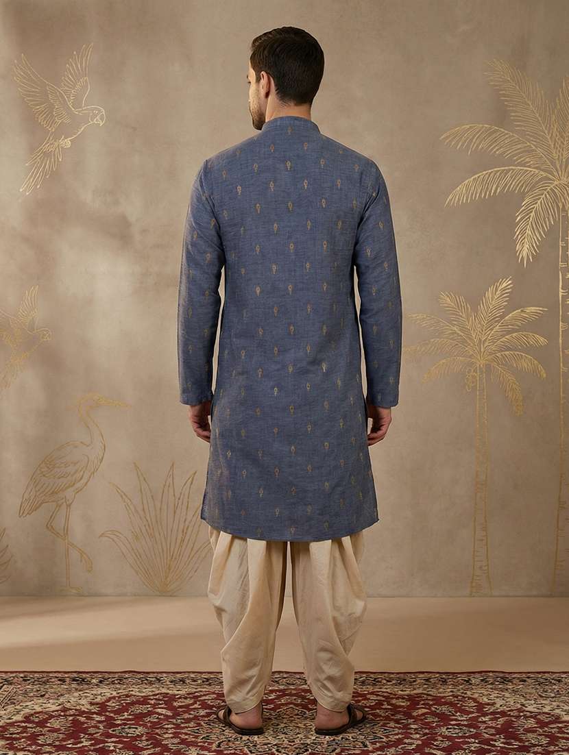 men self design mandarin neck long kurta - 22453030 -  Standard Image - 4