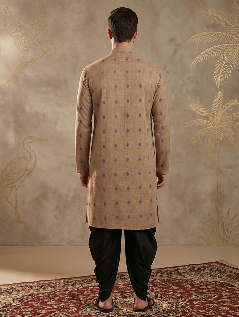 men self design mandarin neck long kurta - 22453032 -  Standard Image - 4