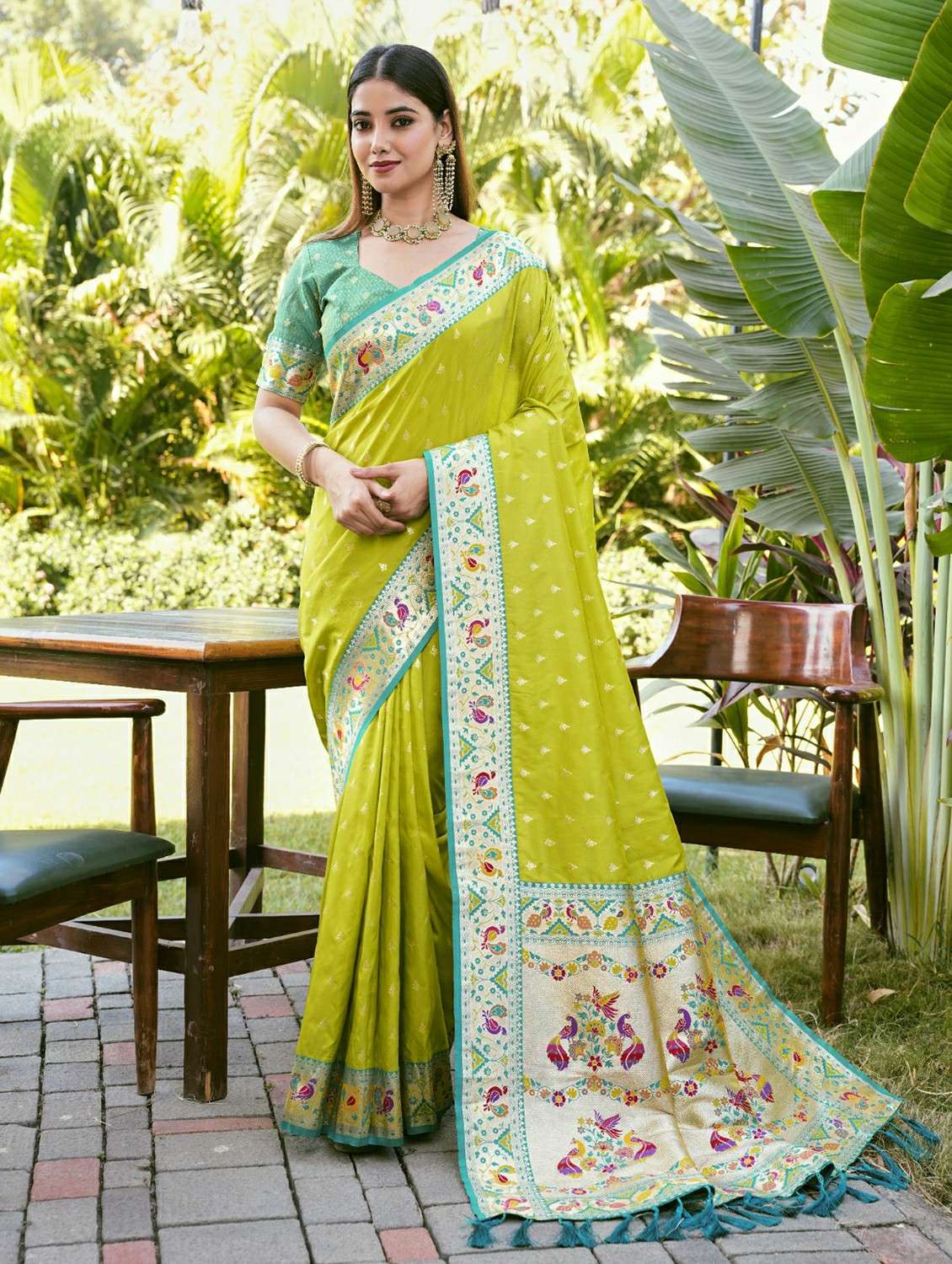 women self design paithani saree with blouse
