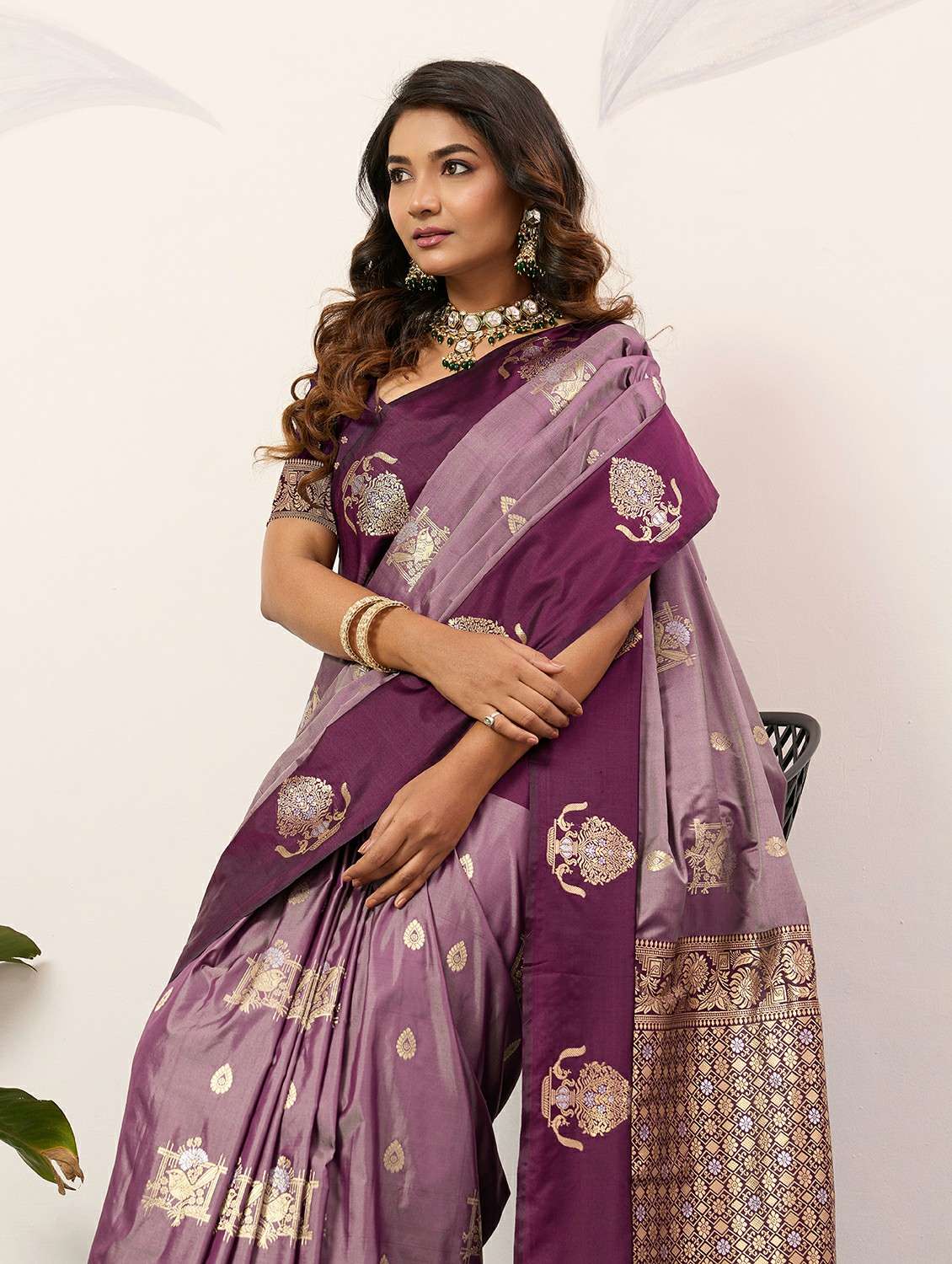 women self design banarasi saree with blouse - 22453710 -  Standard Image - 1