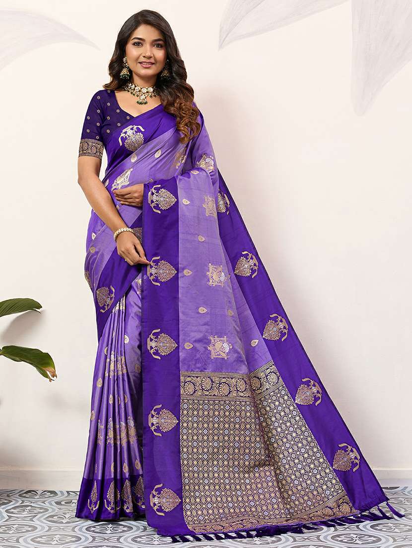 women self design banarasi saree with blouse