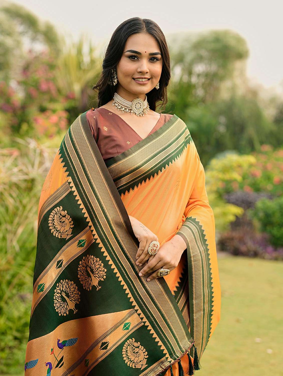 women self design paithani saree with blouse - 22453720 -  Standard Image - 1