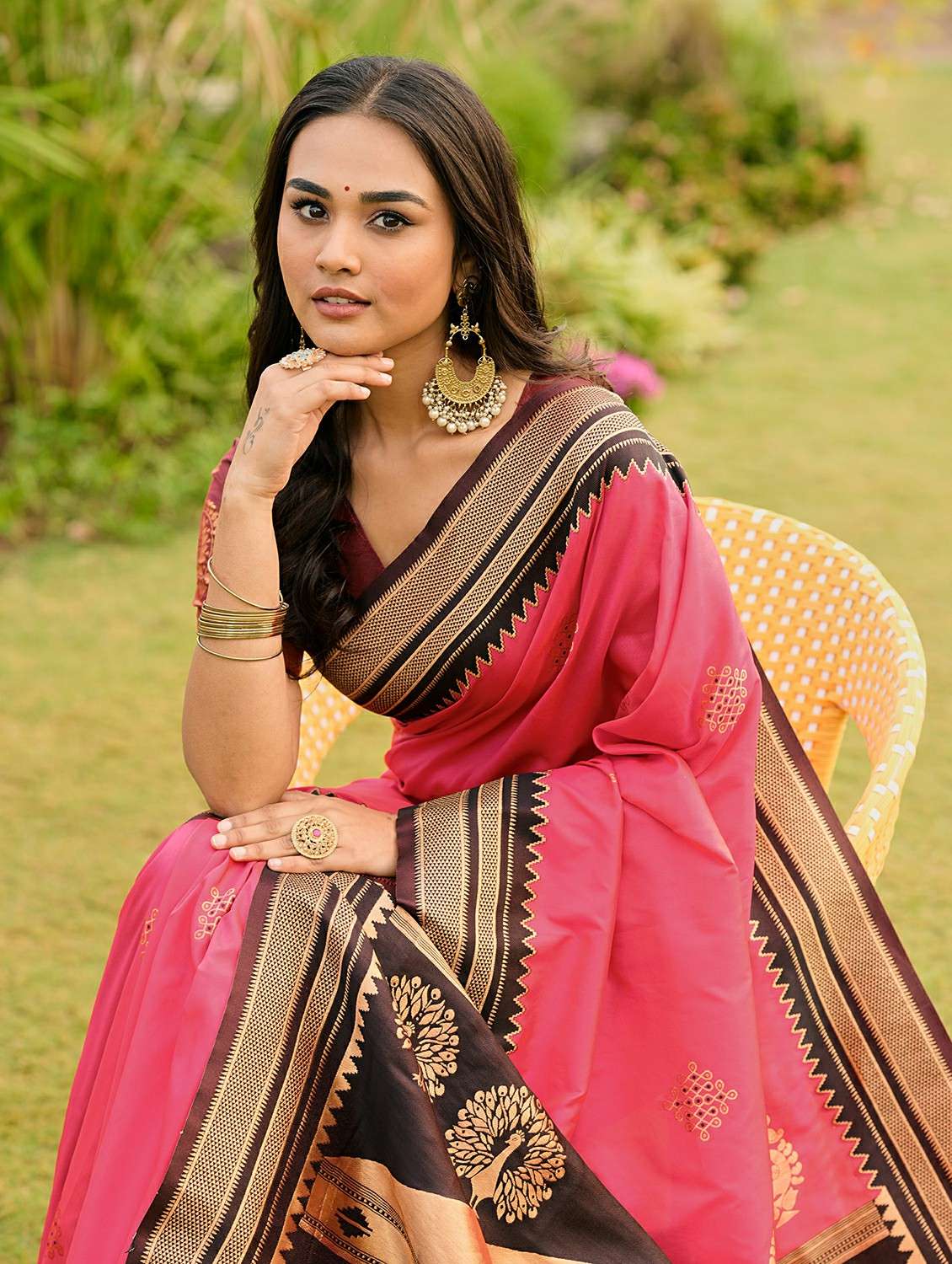 women self design paithani saree with blouse - 22453724 -  Standard Image - 1