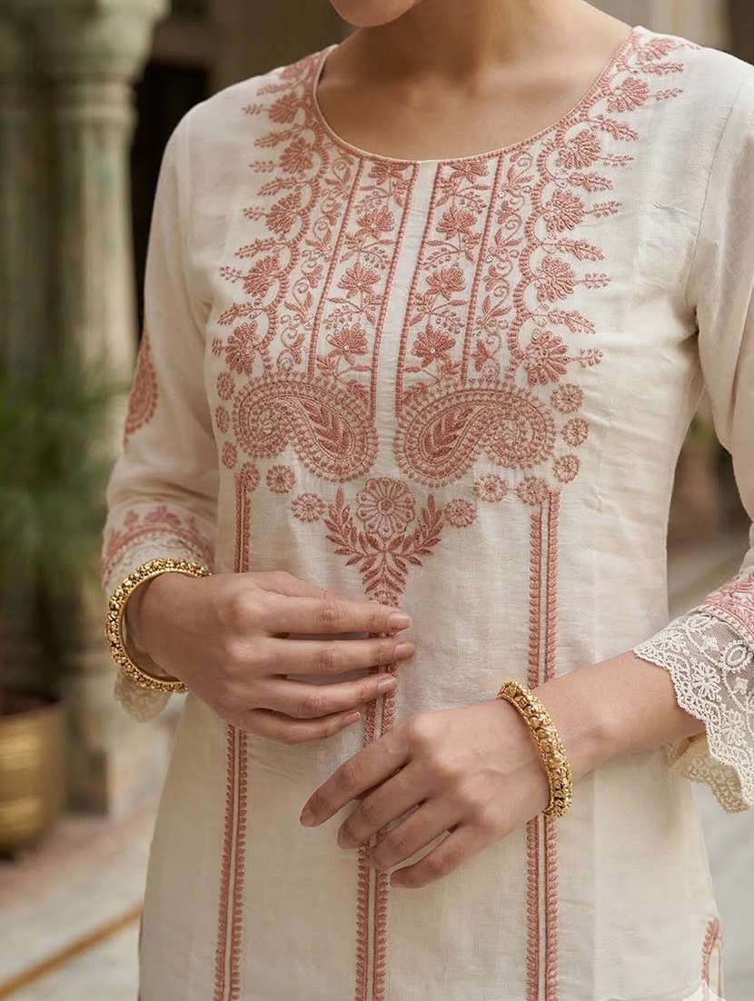 women white kurta salwar set - 22453766 -  Standard Image - 1