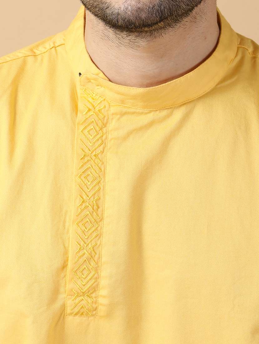 men solid mandarin neck angrakha short kurta - 22453775 -  Standard Image - 4
