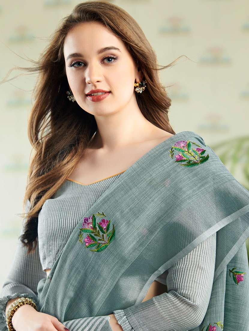 women solid with work embroidered saree with blouse - 22453909 -  Standard Image - 1