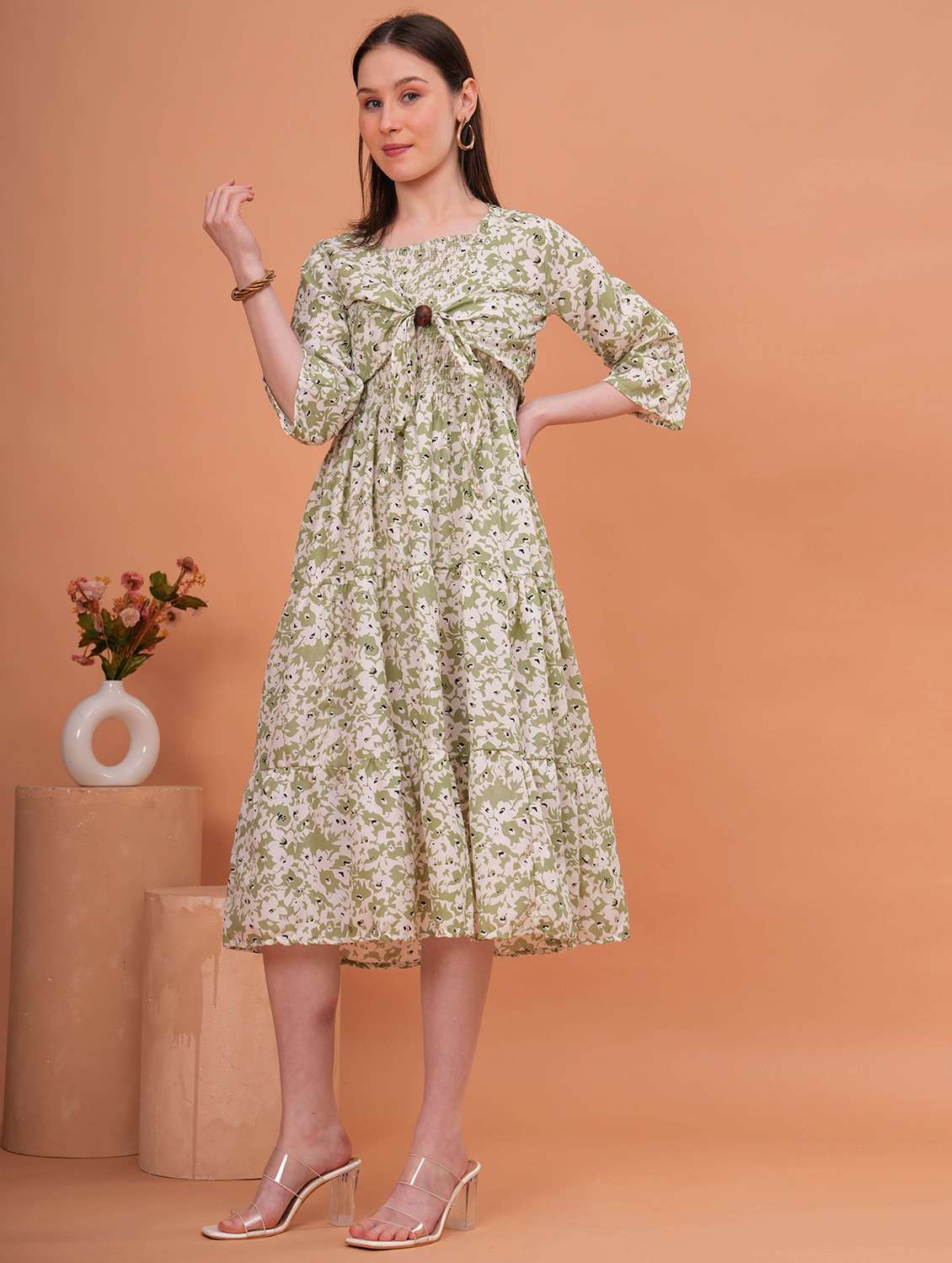 women green crepe gown dress - 22453932 -  Standard Image - 4