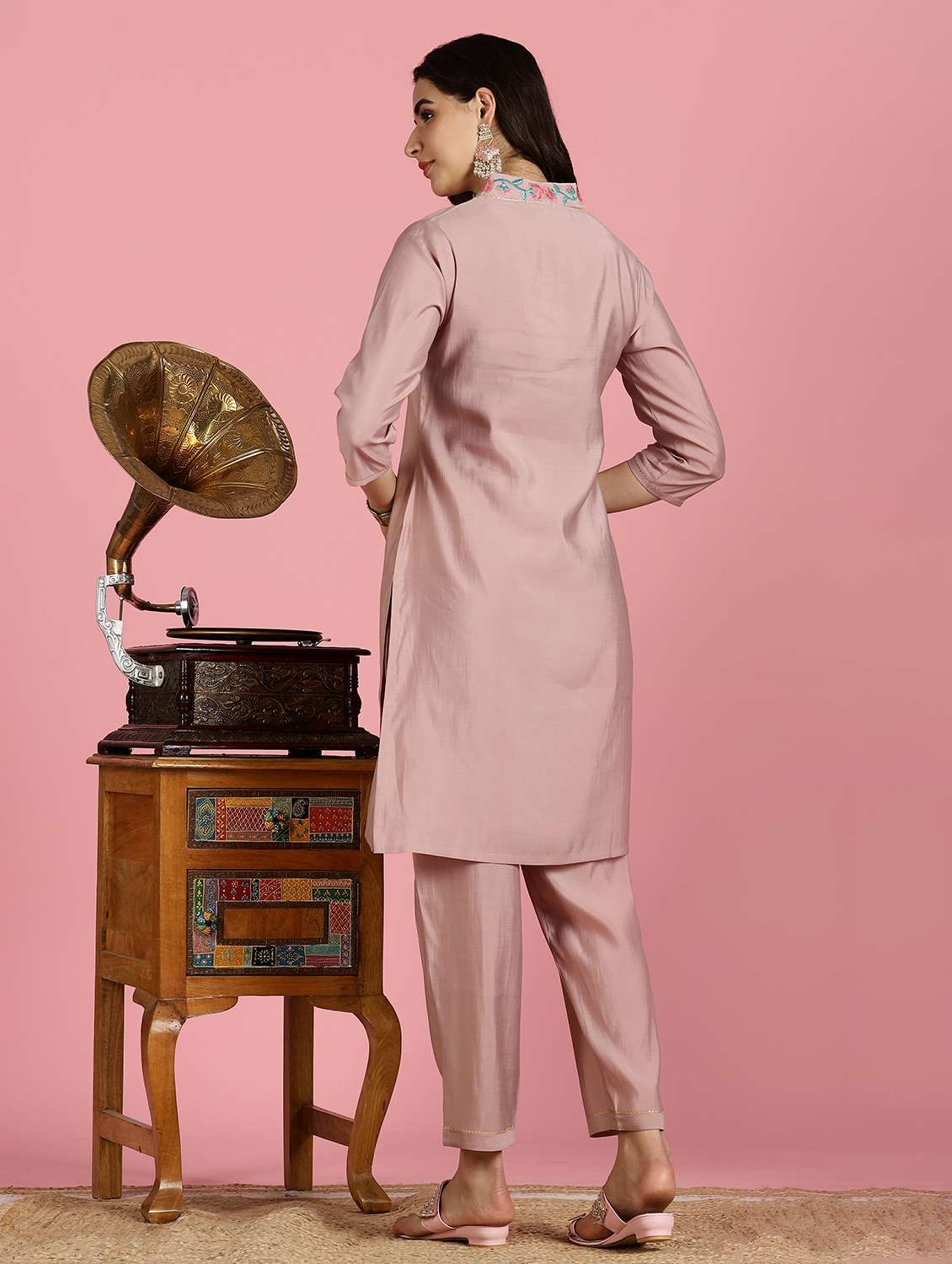 women mauve kurta pant set - 22453940 -  Standard Image - 4