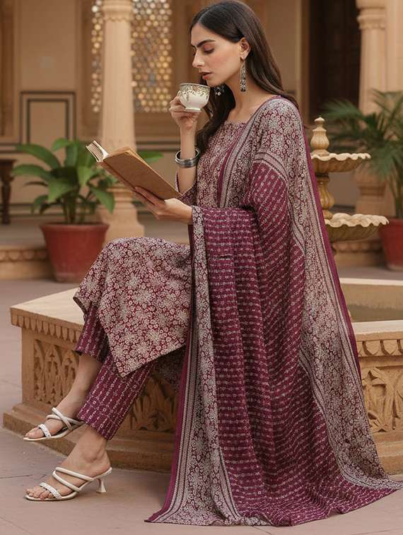 women self design maroon suit set - 22453973 -  Standard Image - 4