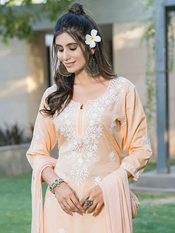 women peach suit set - 22454002 -  Standard Image - 1