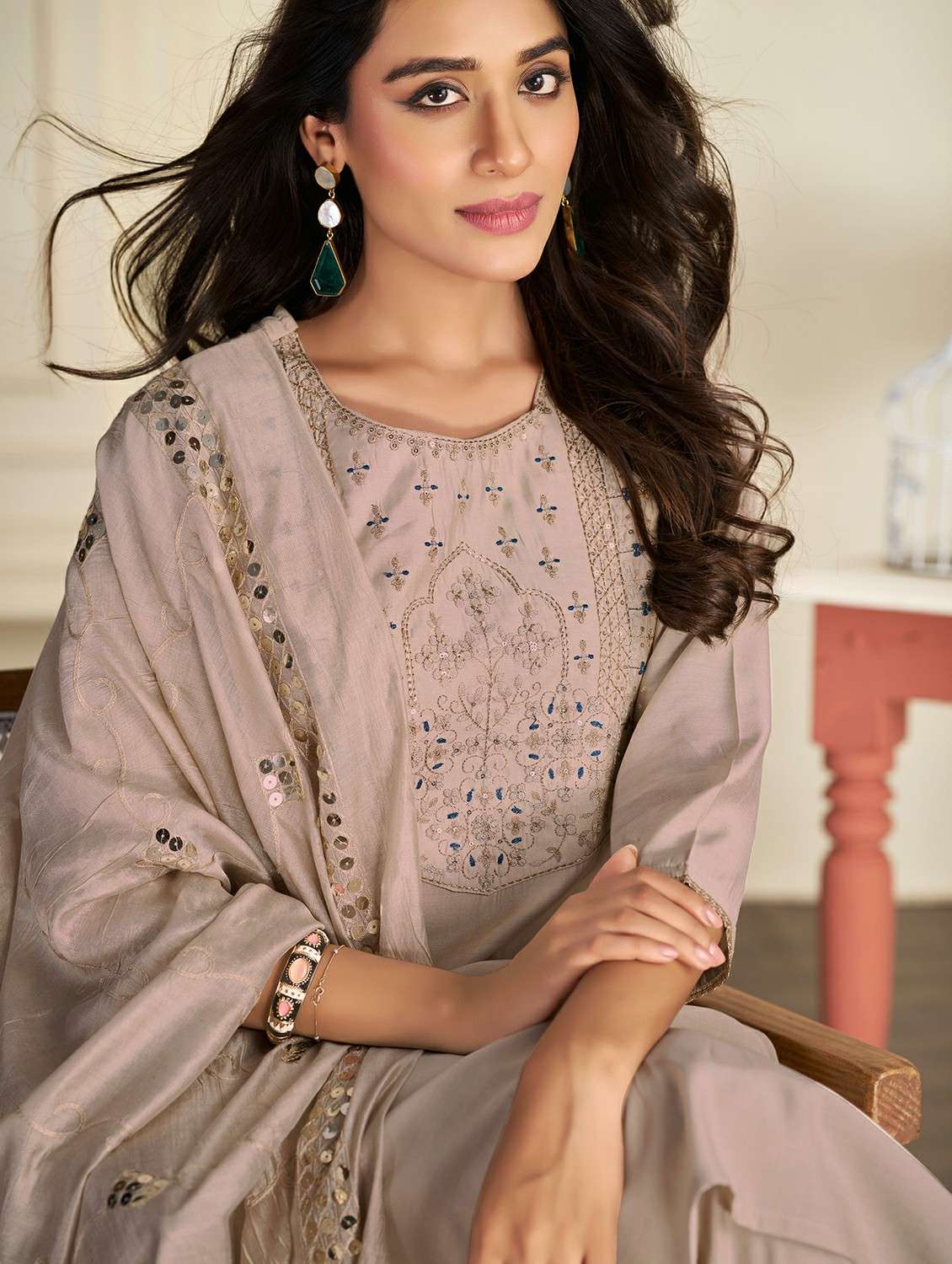 women beige suit set - 22454011 -  Standard Image - 1