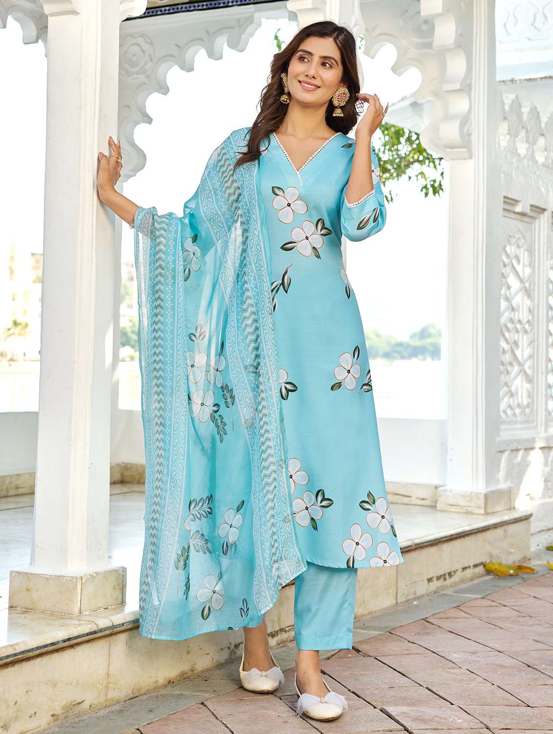 women floral three quarter sleeve kurta pant with dupatta set