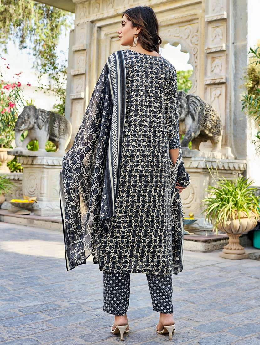 women printed three quarter sleeve kurta pant with dupatta set - 22454116 -  Standard Image - 4