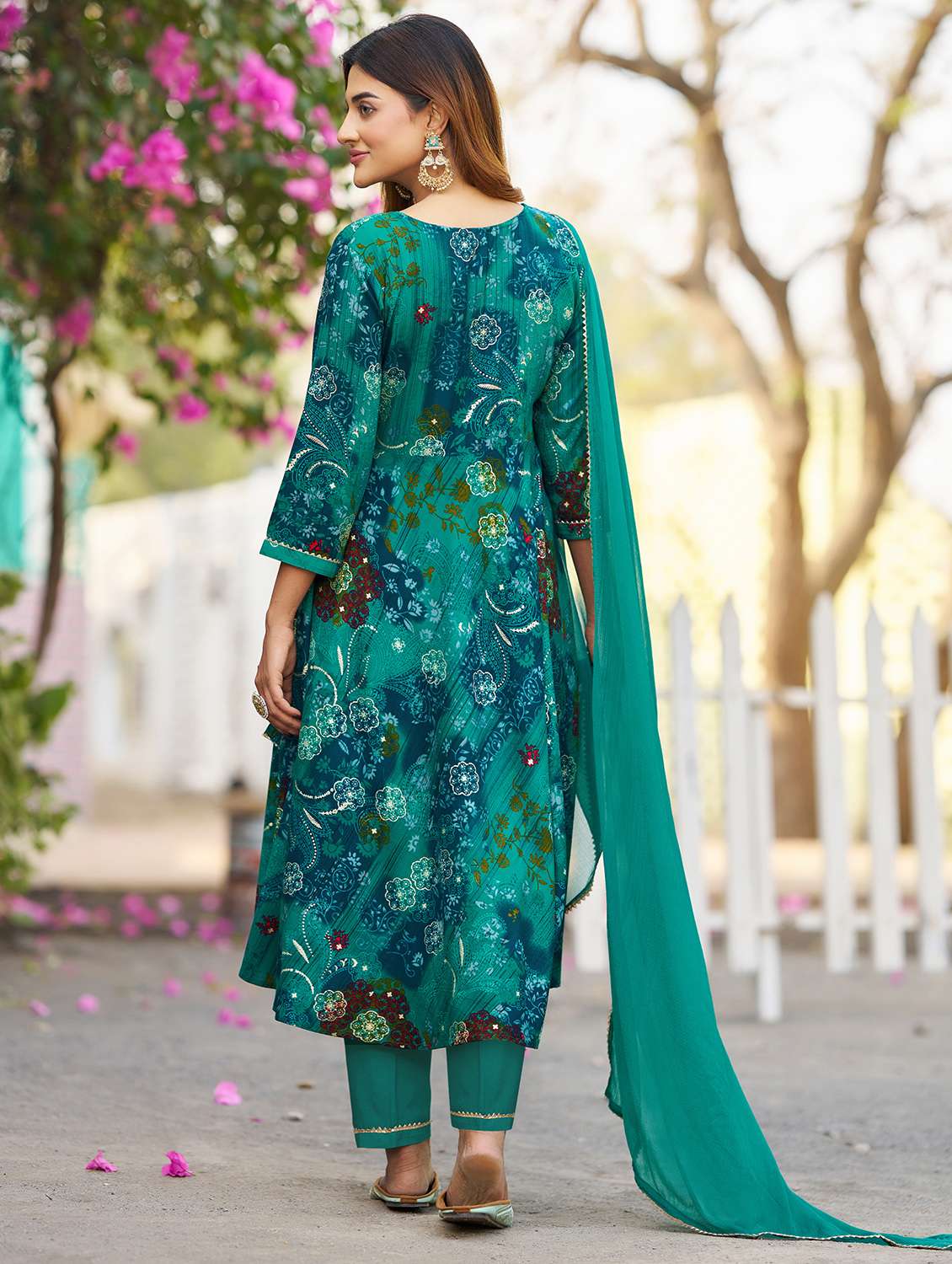 women printed three quarter sleeve kurta pant with dupatta set - 22454164 -  Standard Image - 4