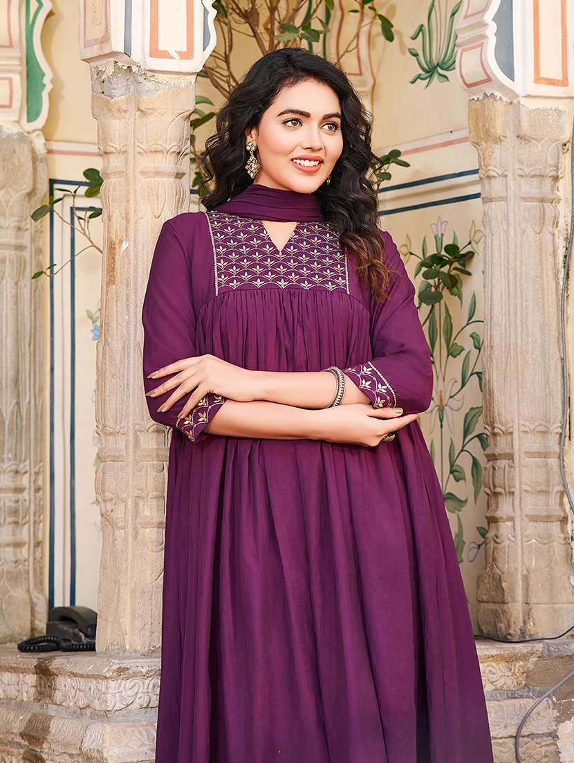 women solid with work three quarter sleeve kurta pant with dupatta set - 22454169 -  Standard Image - 4