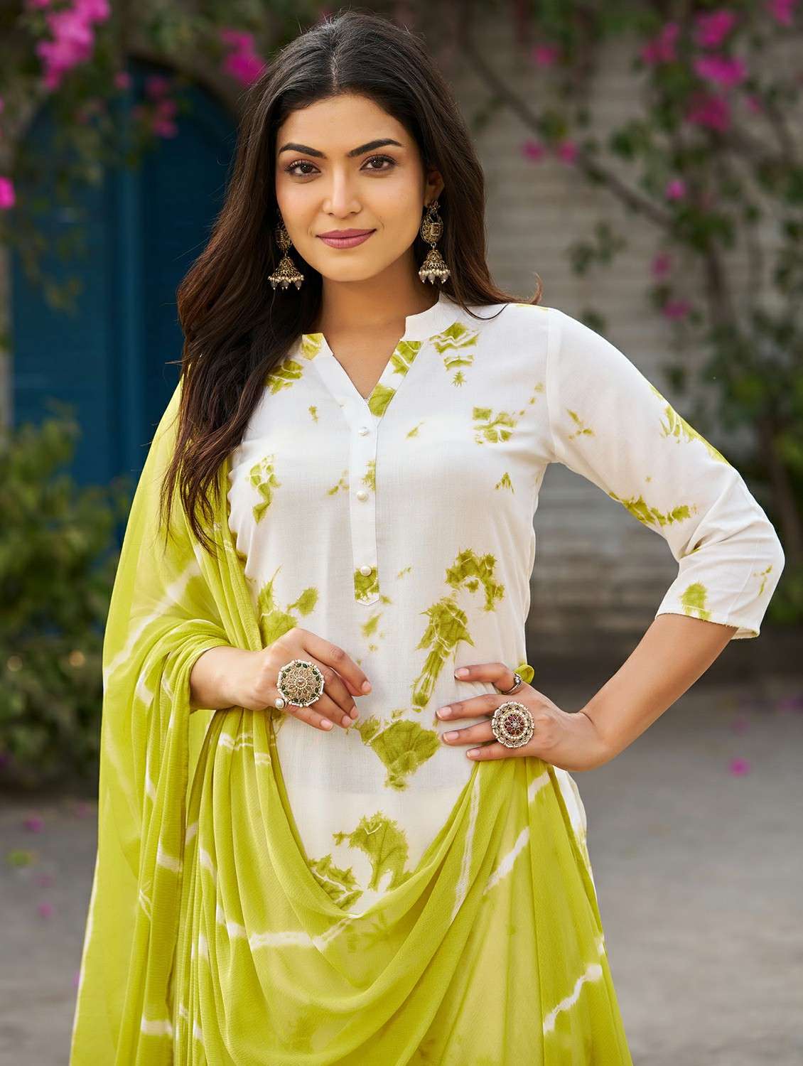 women printed three quarter sleeve kurta pant with dupatta set - 22454191 -  Standard Image - 1