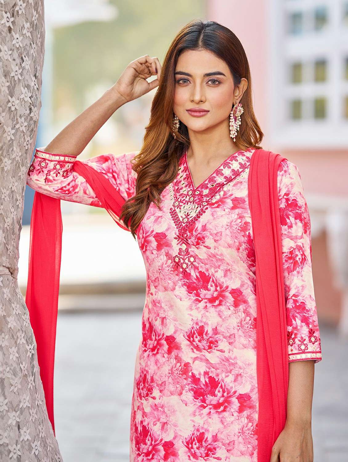 women printed three quarter sleeve kurta pant with dupatta set - 22454197 -  Standard Image - 1