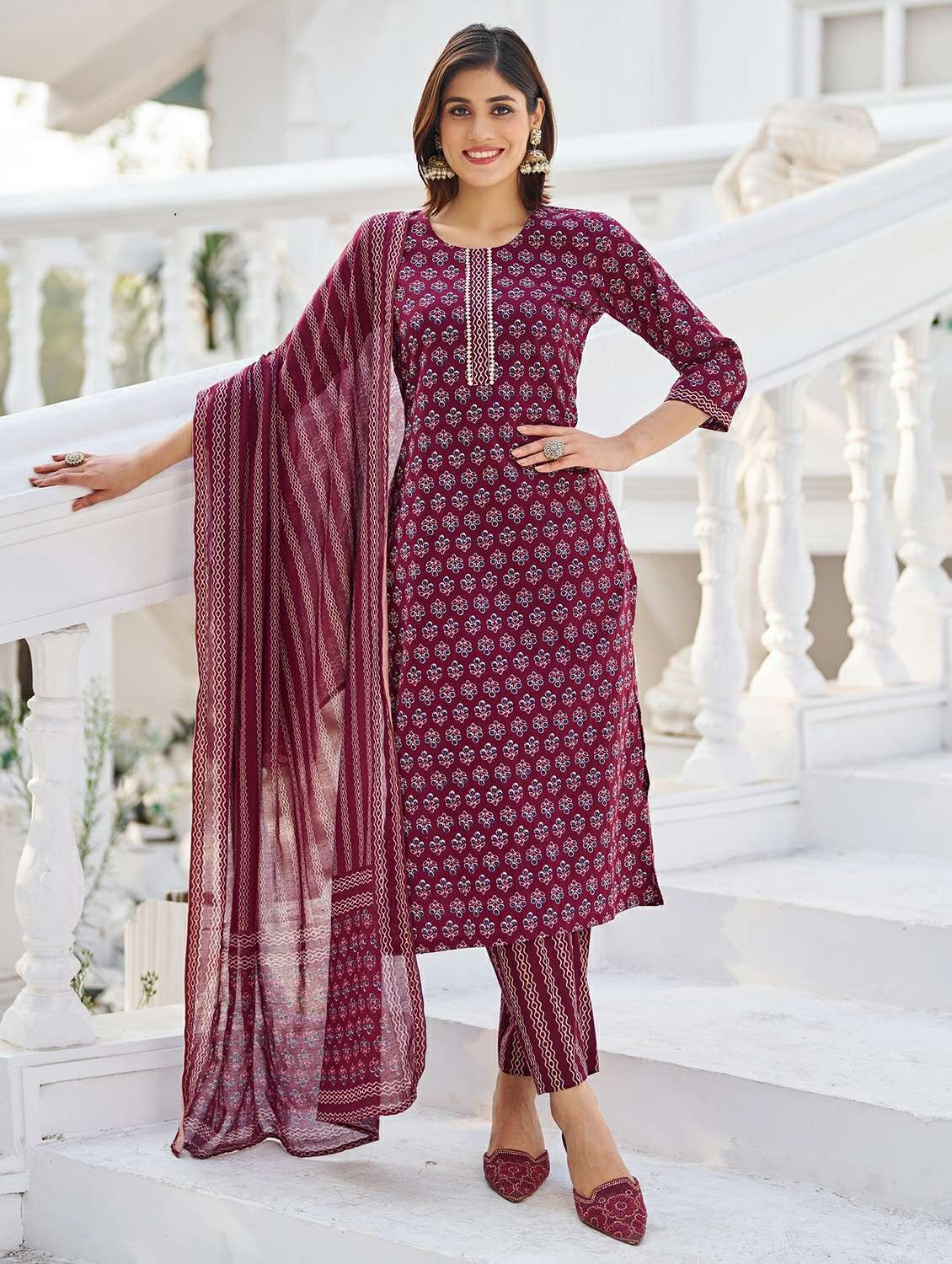 women printed three quarter sleeve kurta pant with dupatta set