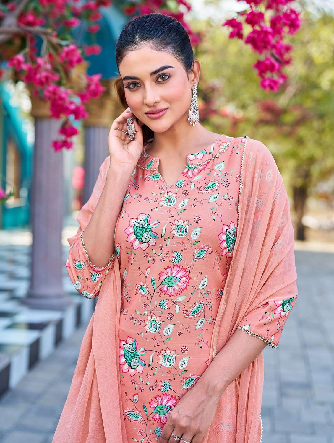 Women Floral Three Quarter Sleeve Kurta Pant With Dupatta Set - 22454224 -  Standard Image - 1