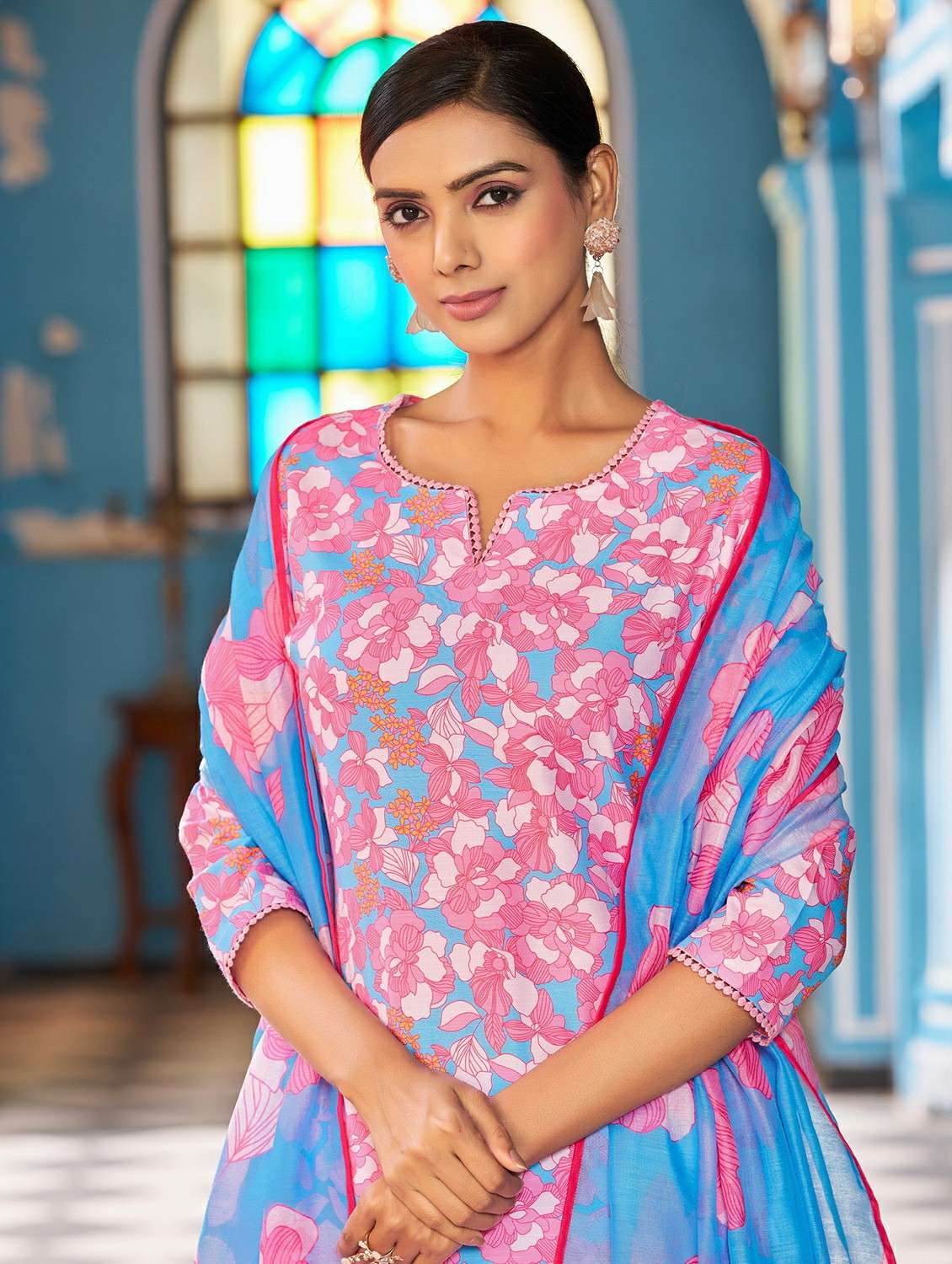 women printed three quarter sleeve kurta pant with dupatta set - 22454231 -  Standard Image - 1