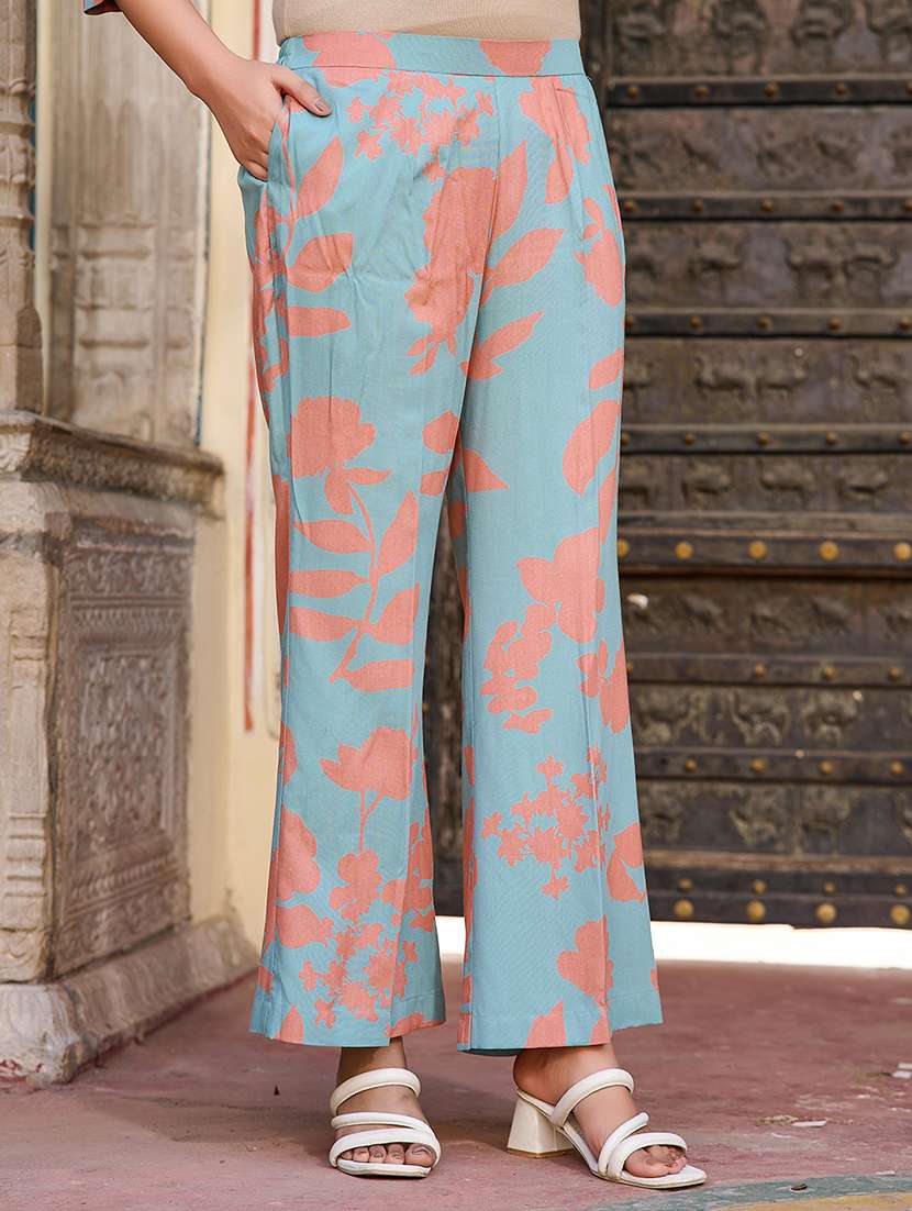 Women Printed Three Quarter Sleeve Ethnic Co-ord Set - 22454383 -  Standard Image - 4